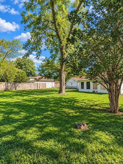 Tiny photo for 18728 Harding Avenue, Flossmoor, IL 60422 (MLS # 12791832)