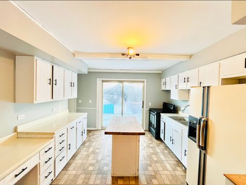 Tiny photo for 8819 Pine Avenue, Wonder Lake, IL 60097 (MLS # 12554156)