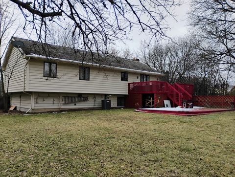 Tiny photo for 21 Sequoia Road, Hawthorn Woods, IL 60047 (MLS # 12535754)