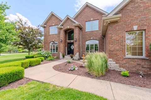 Tiny photo for 21416 S Majestic Pine Street, Shorewood, IL 60404 (MLS # 12675333)