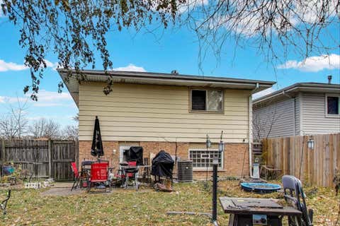 Tiny photo for 18010 Olympia Drive, Country Club Hills, IL 60478 (MLS # 12728686)