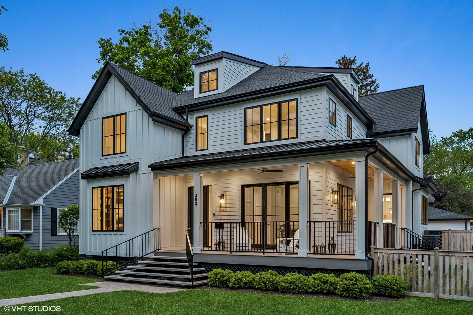 385 Rosewood Avenue