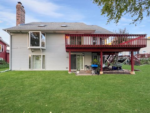 Tiny photo for 187 Hilltop Drive, Lake In The Hills, IL 60156 (MLS # 12483943)
