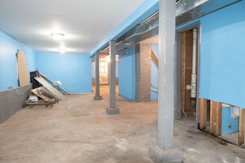 Tiny photo for 10516 S Avenue L, Chicago, IL 60617 (MLS # 12558875)