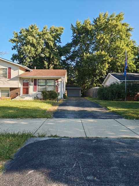 Tiny photo for 836 Lily Cache Lane, Bolingbrook, IL 60440 (MLS # 12472990)