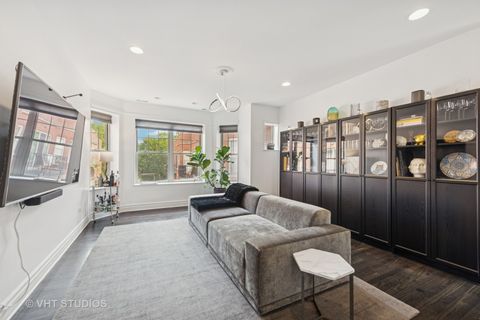 Tiny photo for 1257 W Granville Avenue #3, Chicago, IL 60660 (MLS # 12301212)