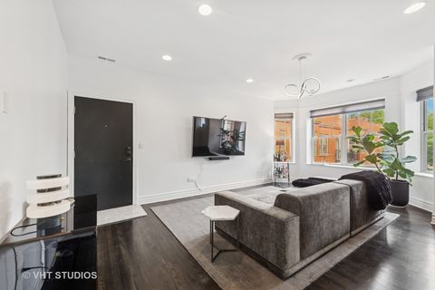 Tiny photo for 1257 W Granville Avenue #3, Chicago, IL 60660 (MLS # 12301212)