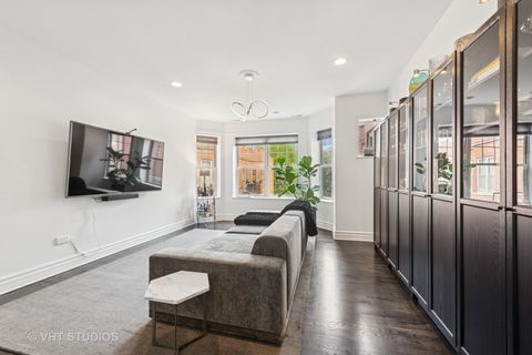 Tiny photo for 1257 W Granville Avenue #3, Chicago, IL 60660 (MLS # 12301212)