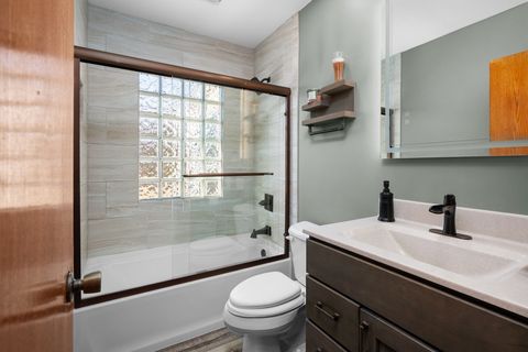 Tiny photo for 2617 19th Street, Moline, IL 61265 (MLS # 12570568)