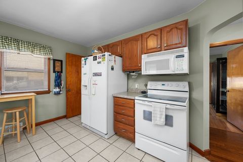 Tiny photo for 2617 19th Street, Moline, IL 61265 (MLS # 12570568)