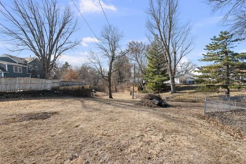 Tiny photo for 2617 19th Street, Moline, IL 61265 (MLS # 12570568)