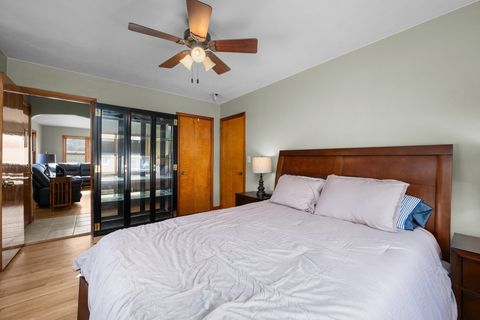 Tiny photo for 2617 19th Street, Moline, IL 61265 (MLS # 12570568)