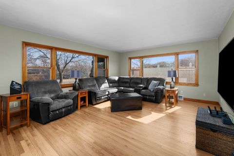 Tiny photo for 2617 19th Street, Moline, IL 61265 (MLS # 12570568)