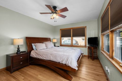 Tiny photo for 2617 19th Street, Moline, IL 61265 (MLS # 12570568)