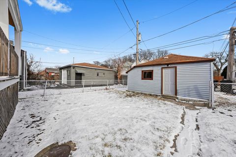Tiny photo for 8633 S Union Avenue, Chicago, IL 60620 (MLS # 12551205)