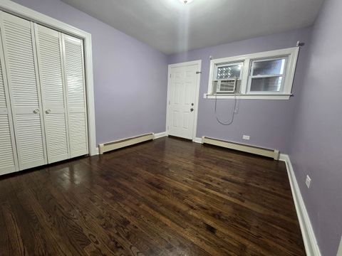 Tiny photo for 1105 Holiday Lane #6, Des Plaines, IL 60016 (MLS # 12636340)