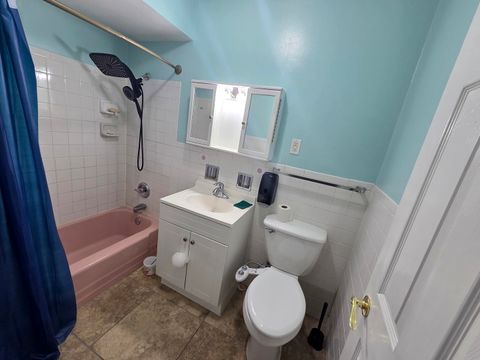 Tiny photo for 1105 Holiday Lane #6, Des Plaines, IL 60016 (MLS # 12636340)