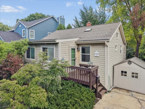 Photo of 67 Grove Avenue, Glen Ellyn, IL 60137 (MLS # 12762417)