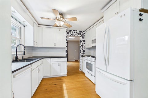Tiny photo for 67 Grove Avenue, Glen Ellyn, IL 60137 (MLS # 12762417)