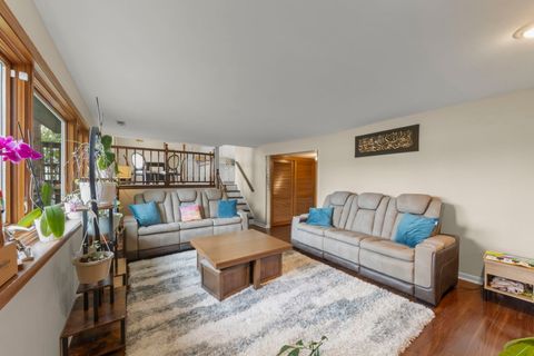 Tiny photo for 9040 Frances Lane, Orland Park, IL 60462 (MLS # 12636221)
