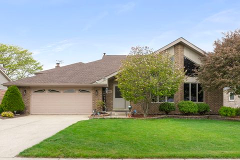 Photo of 9040 Frances Lane, Orland Park, IL 60462 (MLS # 12636221)