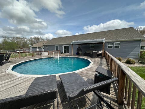 Tiny photo for 513 N 10th Street, Benton, IL 62812 (MLS # 12609599)