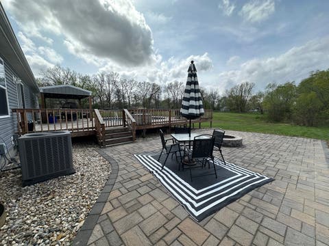 Tiny photo for 513 N 10th Street, Benton, IL 62812 (MLS # 12609599)