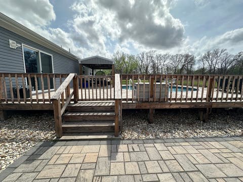 Tiny photo for 513 N 10th Street, Benton, IL 62812 (MLS # 12609599)