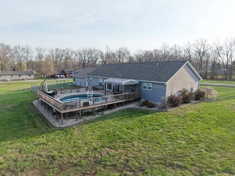 Tiny photo for 513 N 10th Street, Benton, IL 62812 (MLS # 12609599)