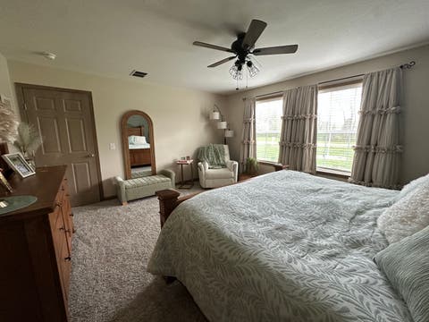 Tiny photo for 513 N 10th Street, Benton, IL 62812 (MLS # 12609599)