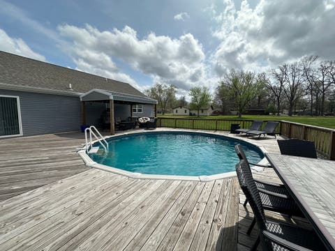 Tiny photo for 513 N 10th Street, Benton, IL 62812 (MLS # 12609599)
