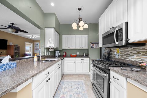 Tiny photo for 3640 N Shore Drive, Moline, IL 61265 (MLS # 12553708)