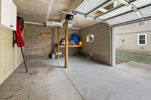 Tiny photo for 3640 N Shore Drive, Moline, IL 61265 (MLS # 12553708)