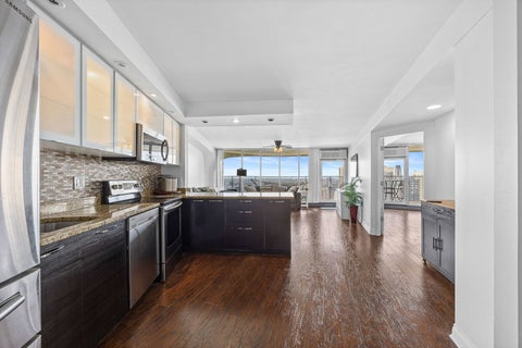 Tiny photo for 300 N STATE Street #5618, Chicago, IL 60654 (MLS # 12680990)
