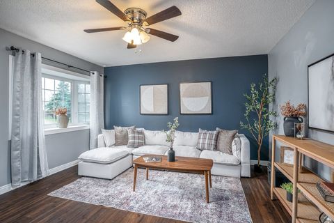 Tiny photo for 402 W Sheridan Drive, Eldridge, IA 52748 (MLS # 12606822)