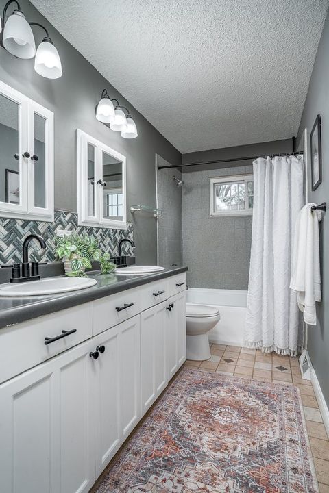 Tiny photo for 402 W Sheridan Drive, Eldridge, IA 52748 (MLS # 12606822)