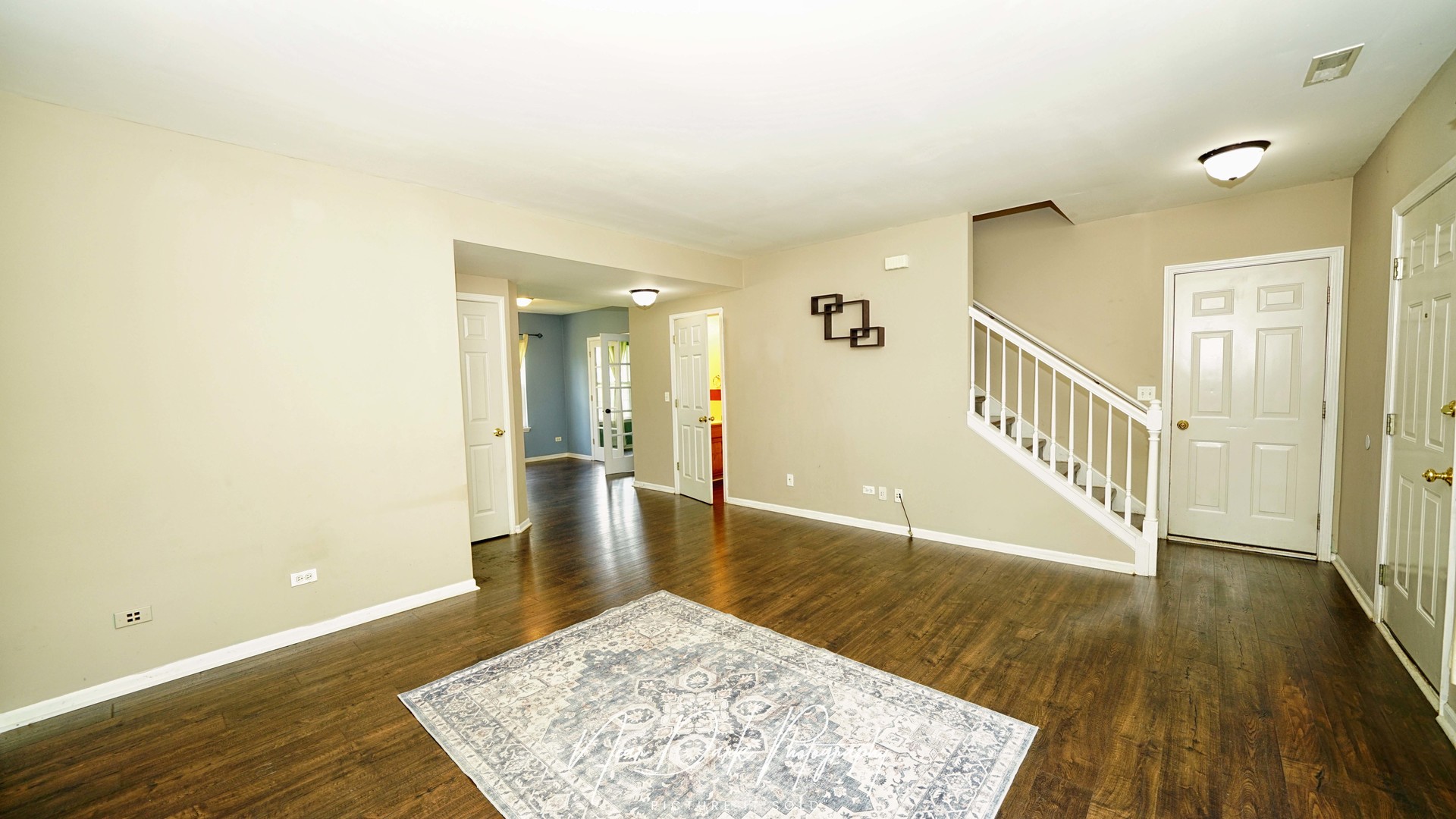 1203 N NATURE Court