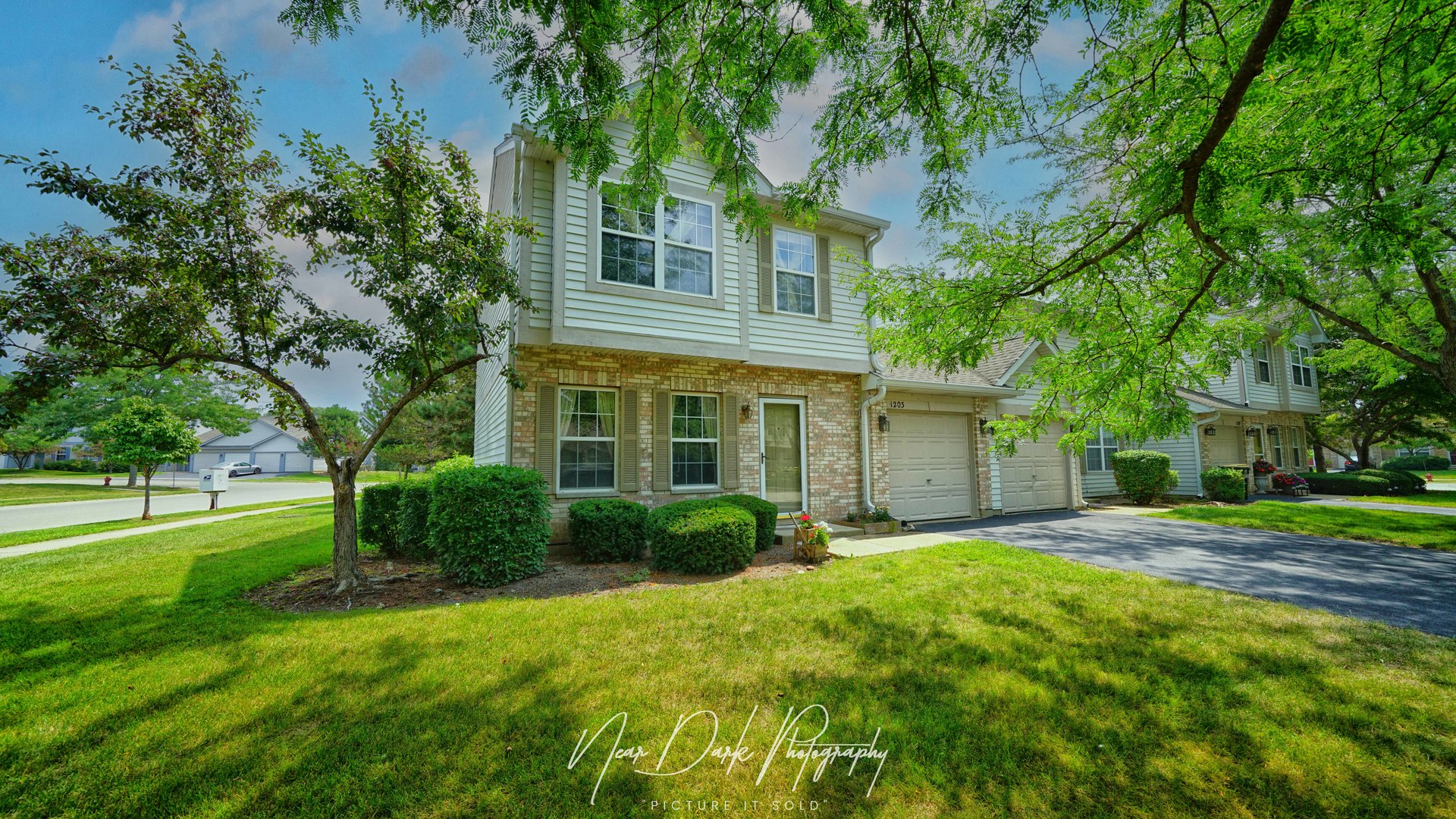 1203 N NATURE Court