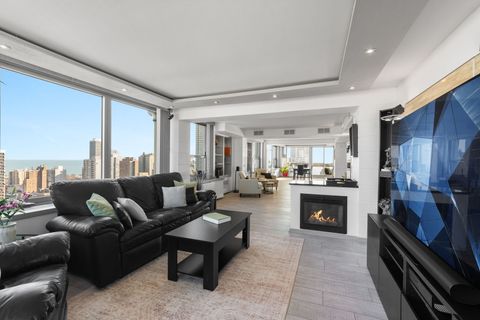 Tiny photo for 1255 N Sandburg Terrace #2912, Chicago, IL 60610 (MLS # 12582041)