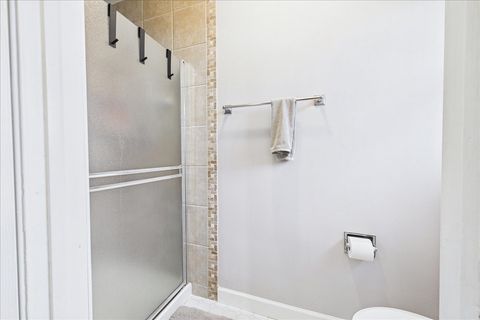 Tiny photo for Libertyville, IL 60048 (MLS # 12566278)