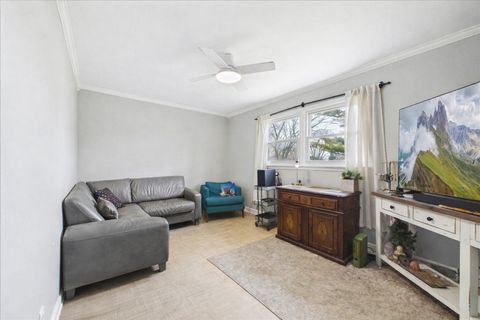 Tiny photo for Libertyville, IL 60048 (MLS # 12566278)