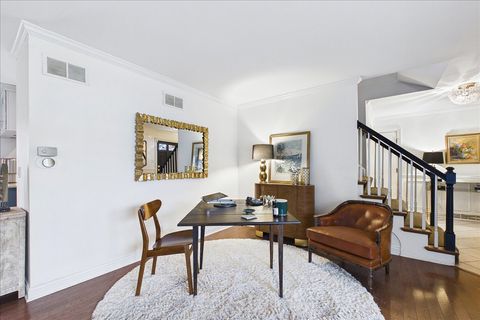 Tiny photo for Libertyville, IL 60048 (MLS # 12566278)