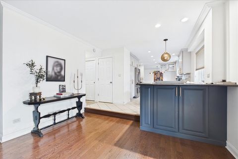 Tiny photo for Libertyville, IL 60048 (MLS # 12566278)