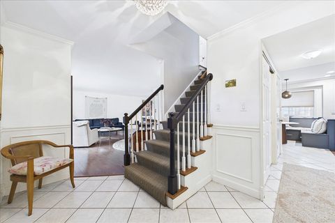 Tiny photo for Libertyville, IL 60048 (MLS # 12566278)