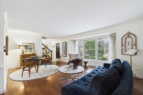 Tiny photo for Libertyville, IL 60048 (MLS # 12566278)