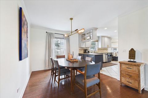 Tiny photo for Libertyville, IL 60048 (MLS # 12566278)