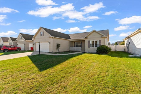 Tiny photo for 3903 Pebblebrook Lane, Champaign, IL 61822 (MLS # 12777222)