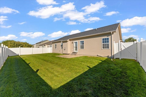 Tiny photo for 3903 Pebblebrook Lane, Champaign, IL 61822 (MLS # 12777222)