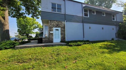 792 N Barron Boulevard 792 Grayslake IL 60030