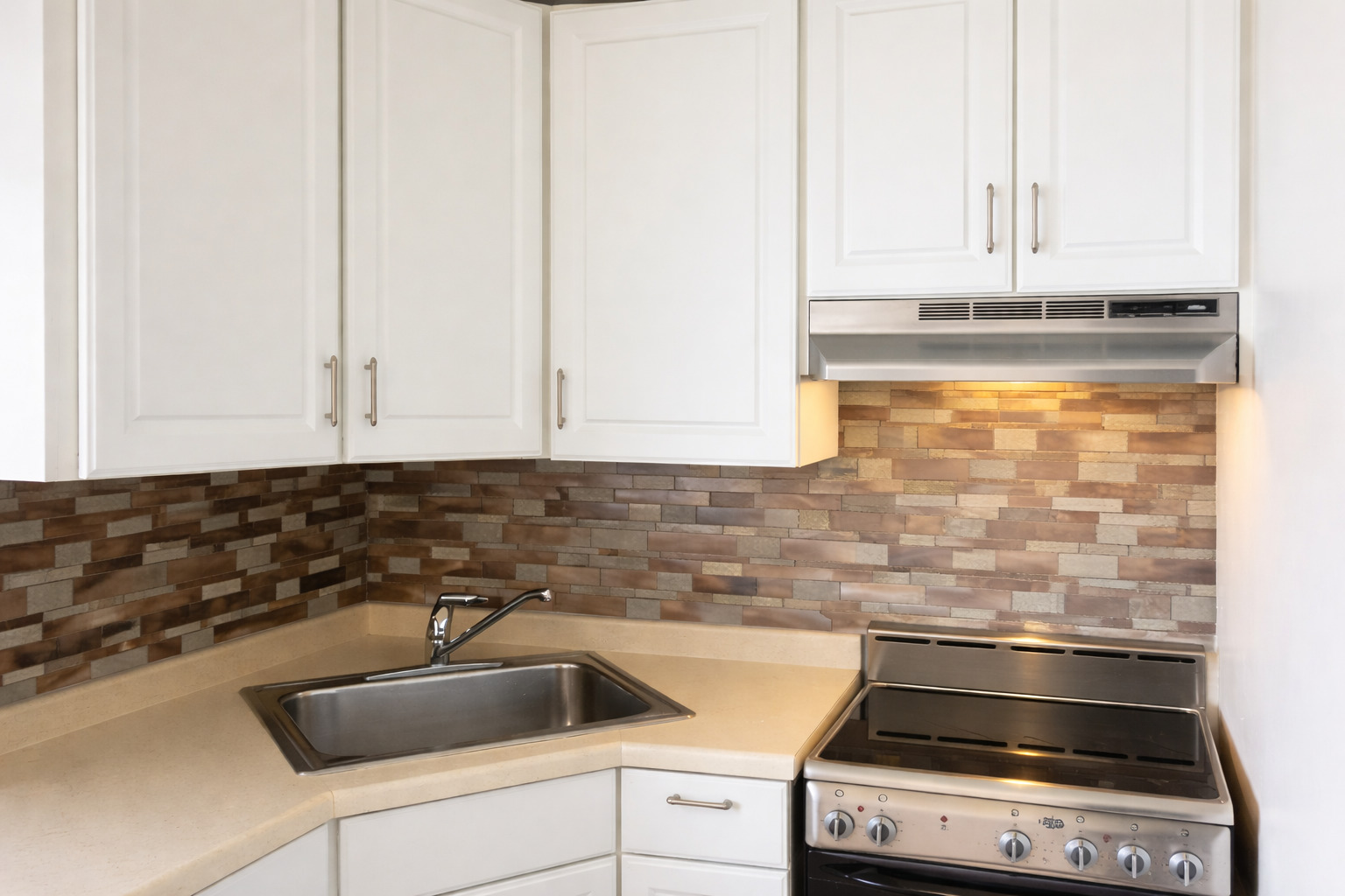 3110 N SHERIDAN Road 1608